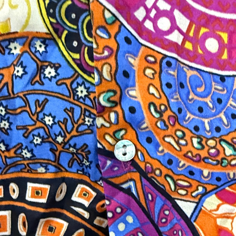 Colorful Patterned Women's Top - Picture 4 of 6